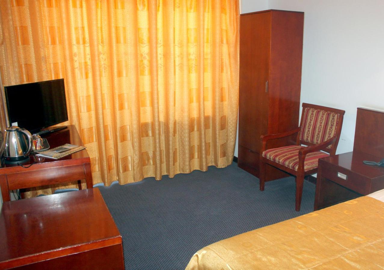 Hotel Grand Buchara Buitenkant foto