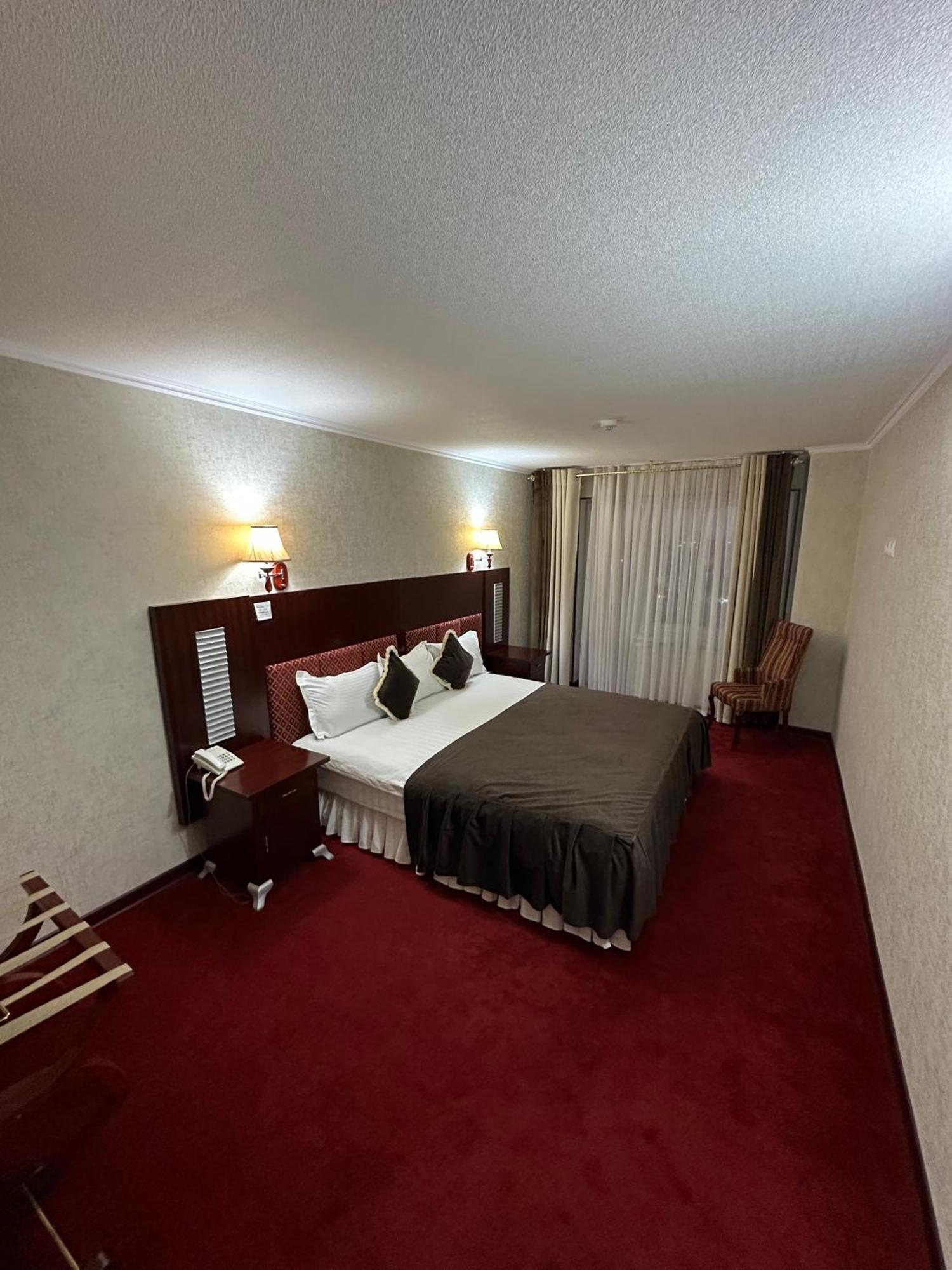 Hotel Grand Buchara Buitenkant foto