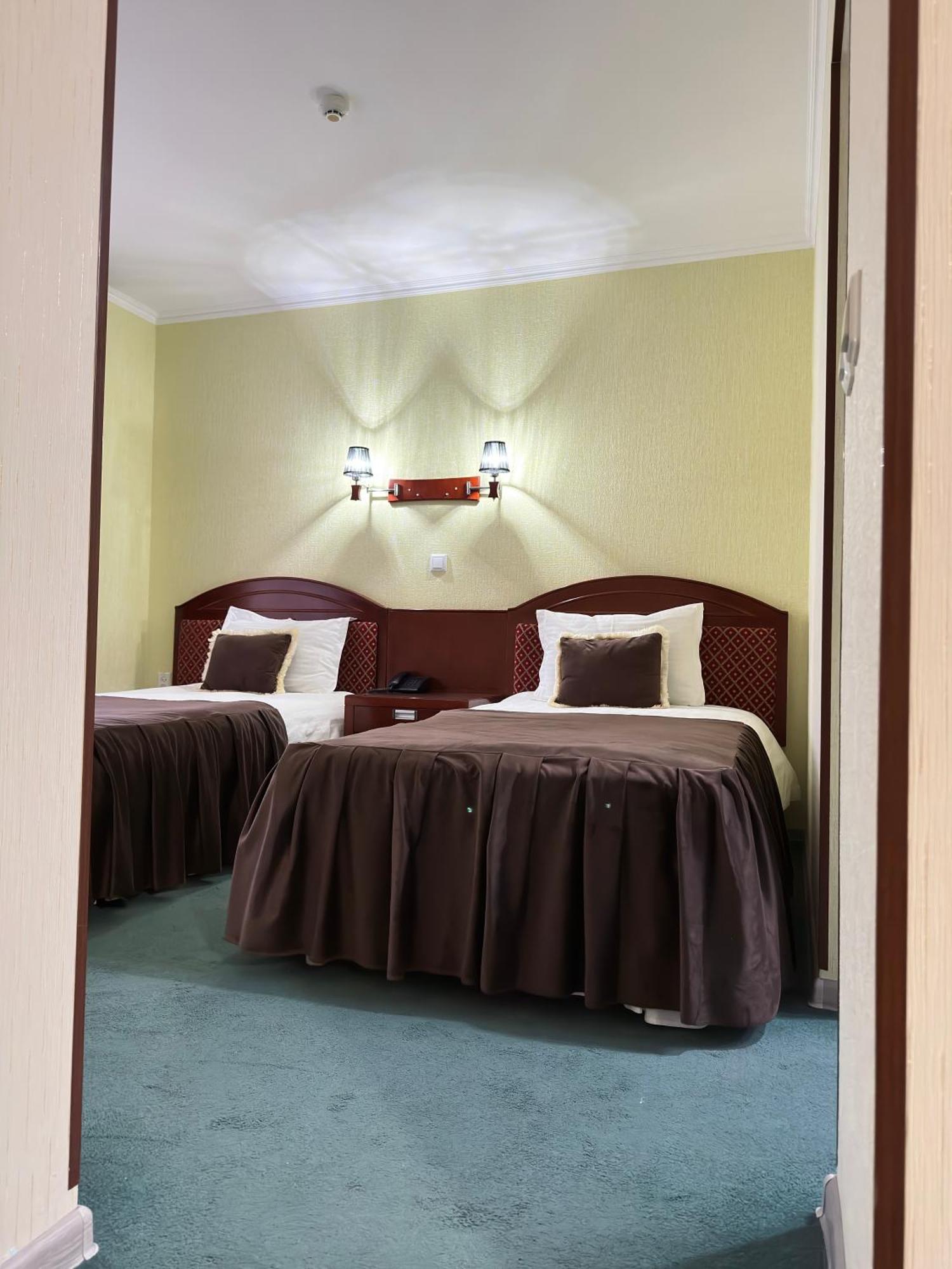 Hotel Grand Buchara Buitenkant foto