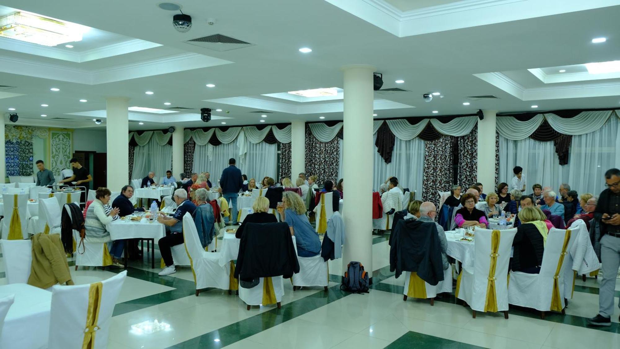 Hotel Grand Buchara Buitenkant foto