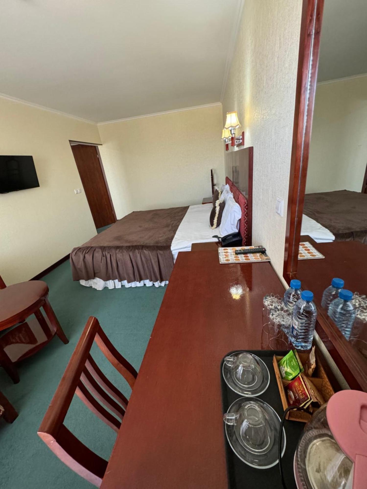 Hotel Grand Buchara Buitenkant foto