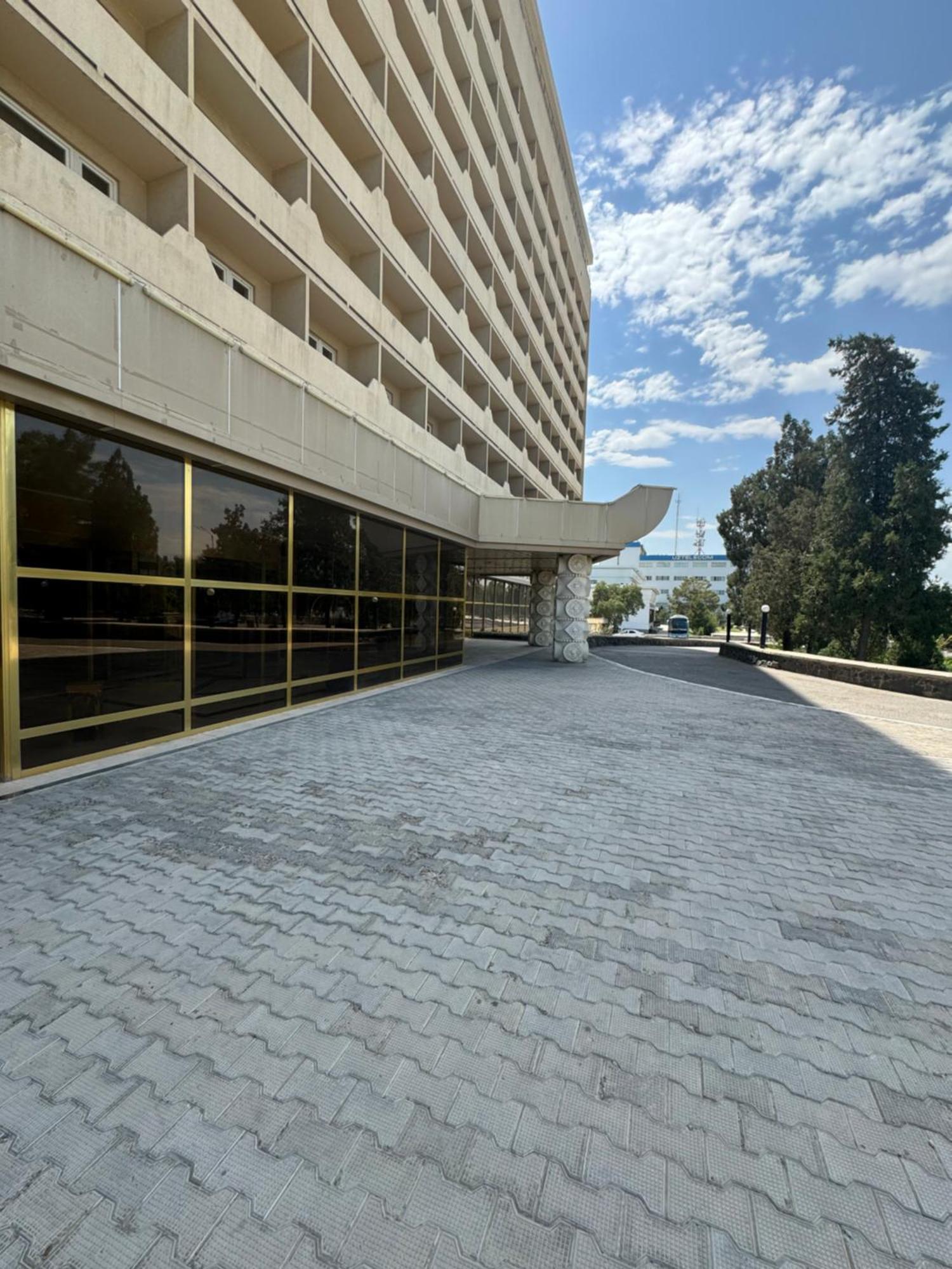 Hotel Grand Buchara Buitenkant foto